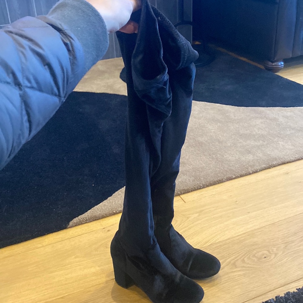 Black boots